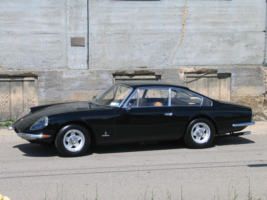  Ferrari 365 GT 2+2 1968 года  (фото 18 из 62)
